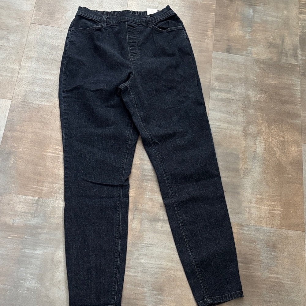 D & Co Women's Straight Leg Jeans size Medium